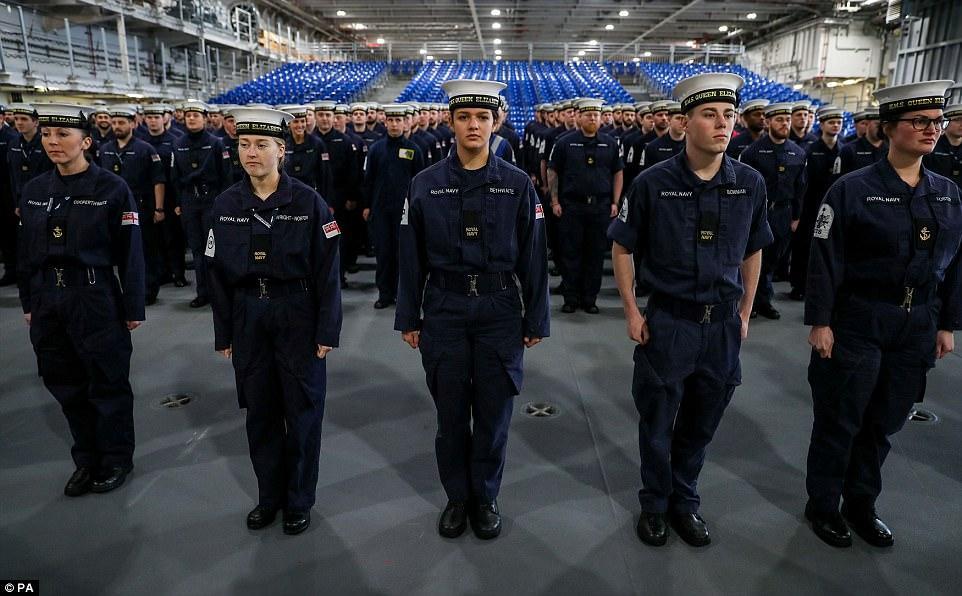 伊麗莎白女王號(hào)航母圖片，展現(xiàn)英國海軍力量的驕傲，伊麗莎白女王號(hào)航母展示英國海軍力量的風(fēng)采