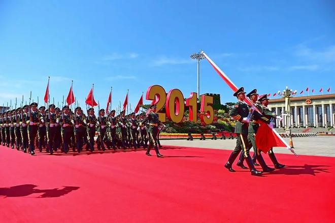 抗戰(zhàn)閱兵70周年視頻回顧，歷史記憶與時(shí)代力量，抗戰(zhàn)閱兵70周年視頻回顧，歷史記憶與時(shí)代力量的交匯