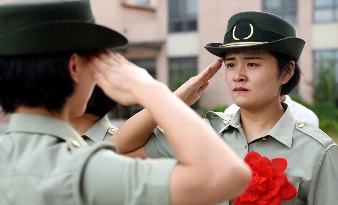 回顧歷史，重溫輝煌，1999年國慶閱兵式，回顧輝煌瞬間，1999年國慶閱兵式盛大回顧