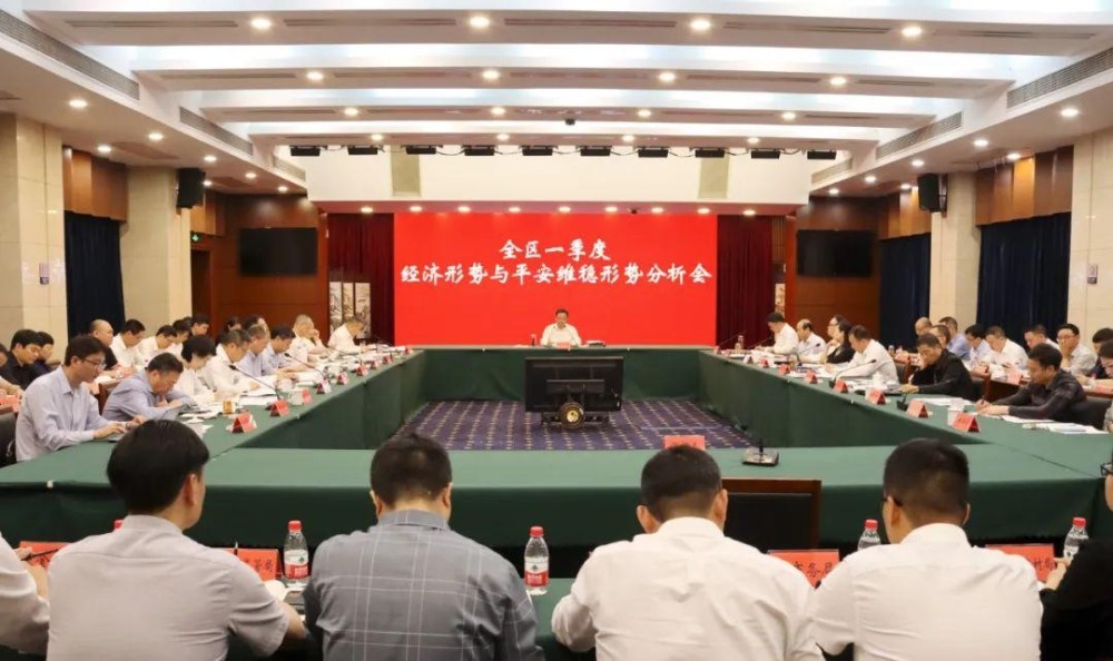 穩(wěn)包三肖必開一期王中王，揭秘彩票背后的秘密與策略，揭秘彩票背后的秘密與策略，穩(wěn)包三肖王中王一期必開！