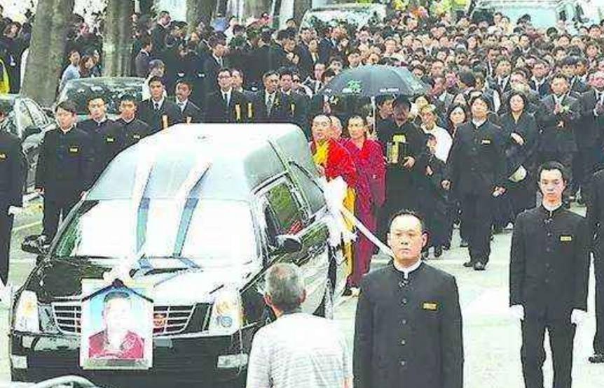 澳門天天六開彩開獎結(jié)果，探索彩票背后的秘密與未來展望（關(guān)鍵詞，澳門彩票，開獎結(jié)果，預測分析），澳門彩票開獎結(jié)果揭秘，探索過去、預測未來（深度分析）