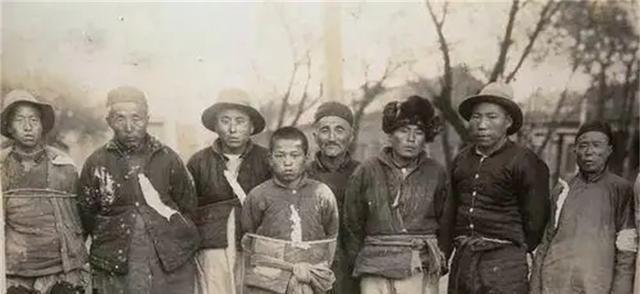 運(yùn)-50大型戰(zhàn)略運(yùn)輸機(jī)的優(yōu)勢(shì)與挑戰(zhàn)，探索航空運(yùn)輸?shù)奈磥?lái)，運(yùn)-50大型戰(zhàn)略運(yùn)輸機(jī)的優(yōu)勢(shì)與挑戰(zhàn)，航空運(yùn)輸未來(lái)探索之路
