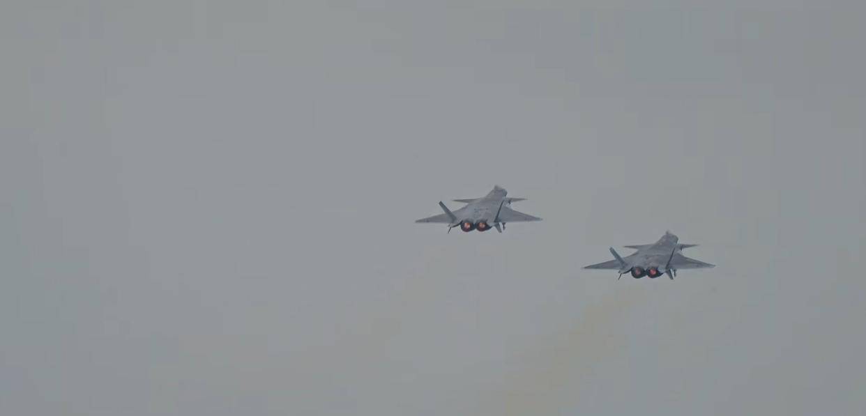 殲-20飛行速度，揭秘中國新一代隱身戰(zhàn)斗機的速度與性能優(yōu)勢，揭秘殲-20隱身戰(zhàn)斗機的速度與性能優(yōu)勢
