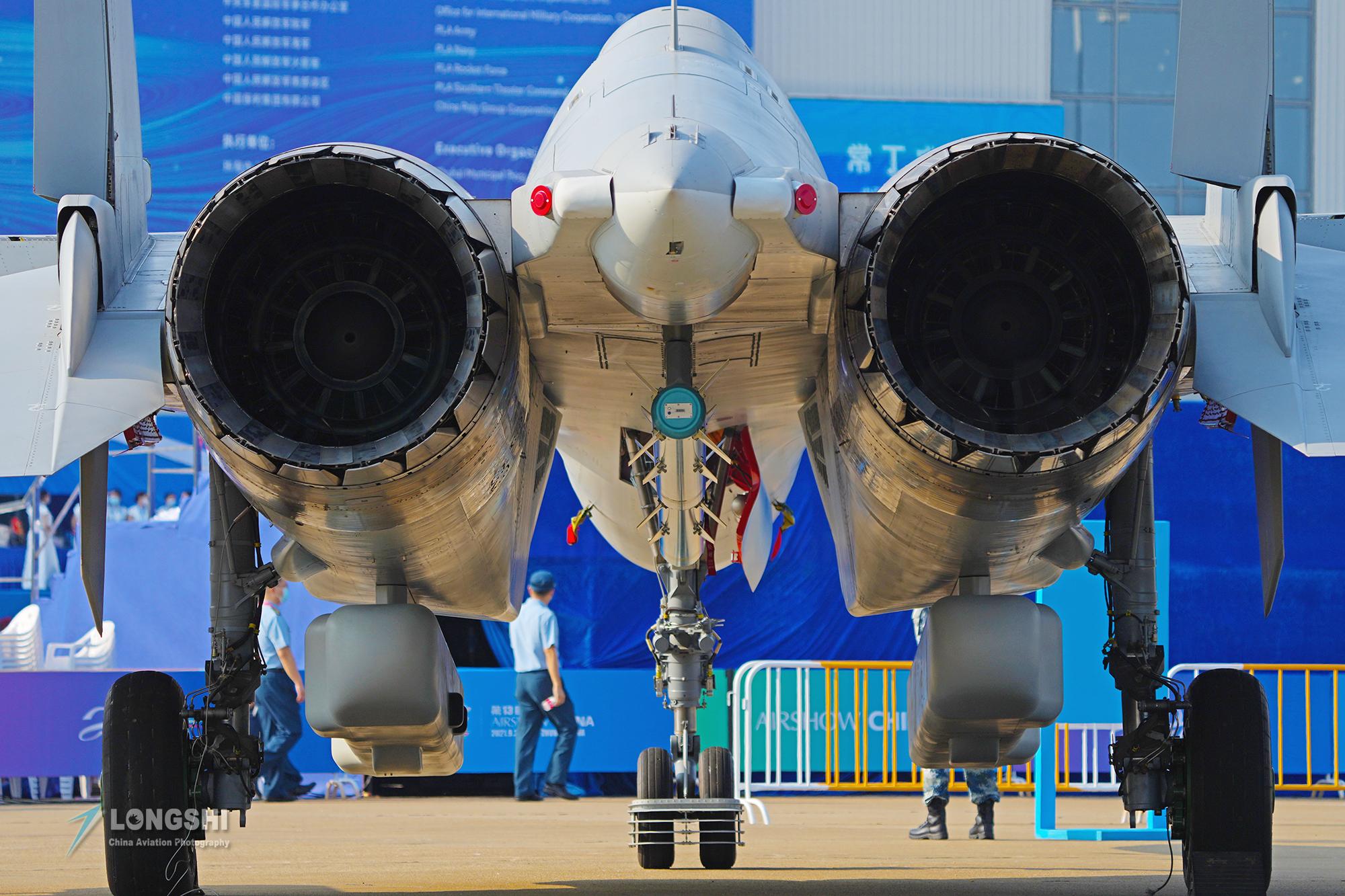 揭秘殲-16D電子戰(zhàn)飛機(jī)，空中電子戰(zhàn)領(lǐng)域的嶄新里程碑，揭秘殲-16D電子戰(zhàn)飛機(jī)，空中電子戰(zhàn)領(lǐng)域的全新里程碑