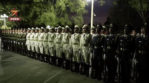 國慶閱兵是每年一次嗎？——深度解析與探討，深度解析與探討，國慶閱兵是否為每年例行活動？