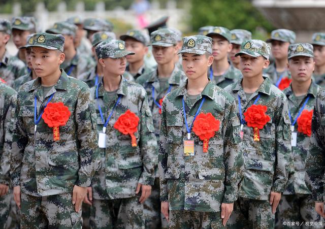 為什么大二當兵最劃算？，大二學生選擇當兵的優(yōu)勢與價值所在