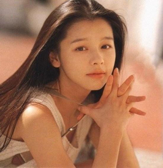 殲15與殲16戰(zhàn)斗機的區(qū)別，技術細節(jié)與性能對比，殲15與殲16戰(zhàn)斗機技術細節(jié)與性能對比解析