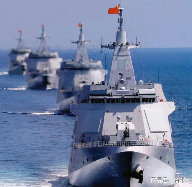 關(guān)于我國海軍新型驅(qū)逐艦，055型驅(qū)逐艦服役數(shù)量解析，我國海軍新型驅(qū)逐艦055型服役數(shù)量解析，實(shí)力展現(xiàn)與戰(zhàn)略布局