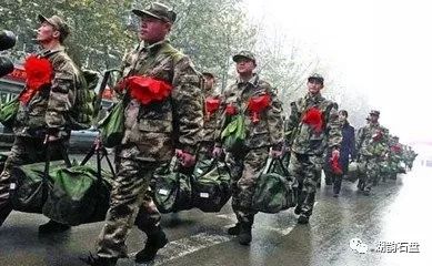 大學生當兵最新政策，機遇與挑戰(zhàn)并存，大學生當兵最新政策，機遇與挑戰(zhàn)的并存之路