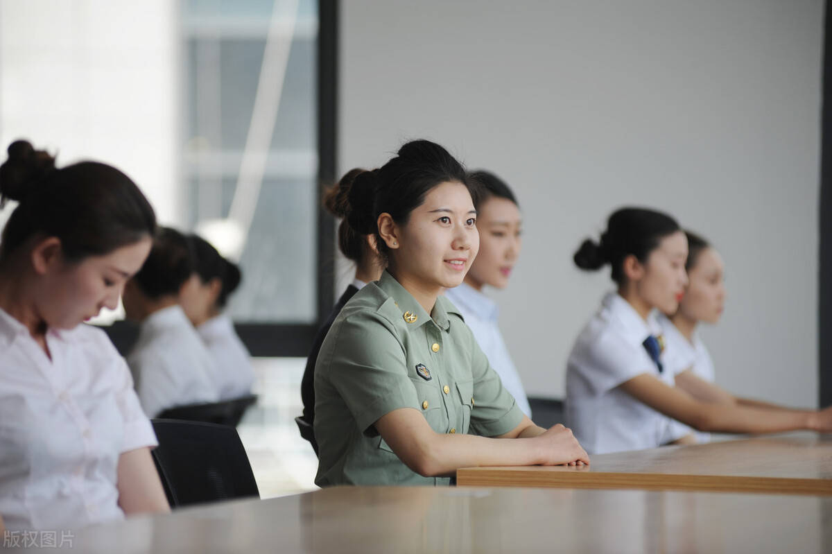女生考部隊(duì)文職報(bào)考攻略，實(shí)現(xiàn)夢(mèng)想，從這里起航，女生考部隊(duì)文職報(bào)考攻略，實(shí)現(xiàn)夢(mèng)想，從文職起航之路