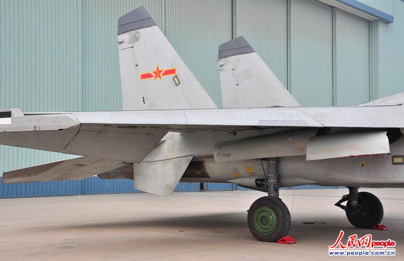 殲-35首次公開露面，揭示五代戰(zhàn)機(jī)新篇章，殲-35首次亮相揭示五代戰(zhàn)機(jī)新篇章