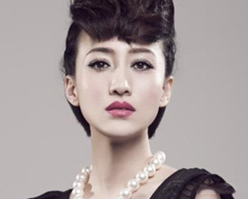 演員閻娜的個(gè)人資料，閻娜個(gè)人資料簡介
