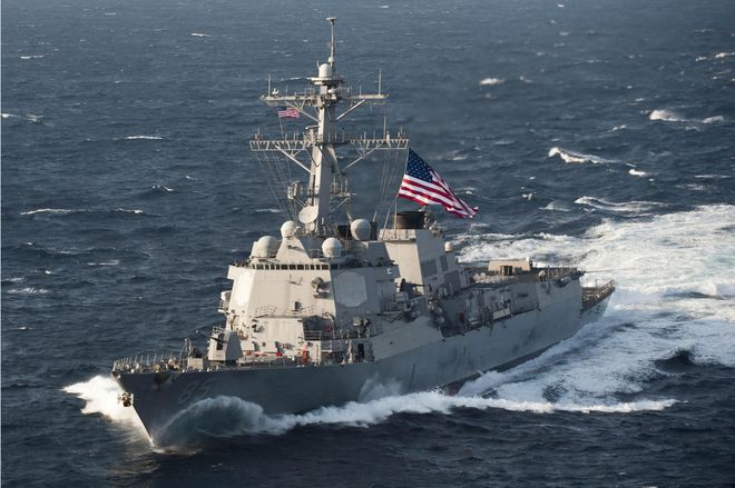 美艦沖闖南海最新消息，緊張局勢下的南海動態(tài)與全球關(guān)注，南海緊張局勢升級，美軍艦沖闖引發(fā)全球關(guān)注