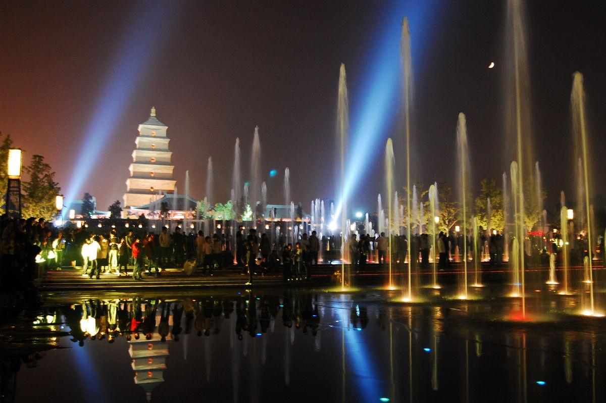 大雁塔音樂噴泉開放時間及相關(guān)信息詳解，大雁塔音樂噴泉開放時間、詳細(xì)信息全解析