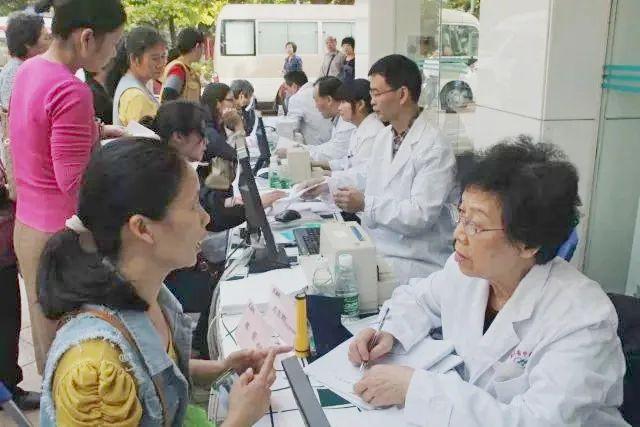 珠海男科醫(yī)院，專業(yè)醫(yī)療，關(guān)愛男性健康，珠海男科醫(yī)院，專業(yè)醫(yī)療呵護男性健康