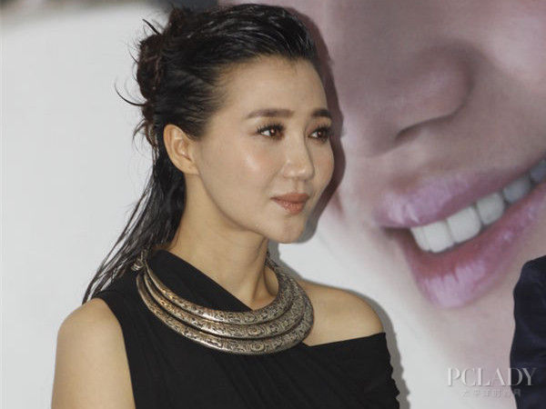 云南阿朵個(gè)人資料簡(jiǎn)介，云南阿朵個(gè)人簡(jiǎn)介