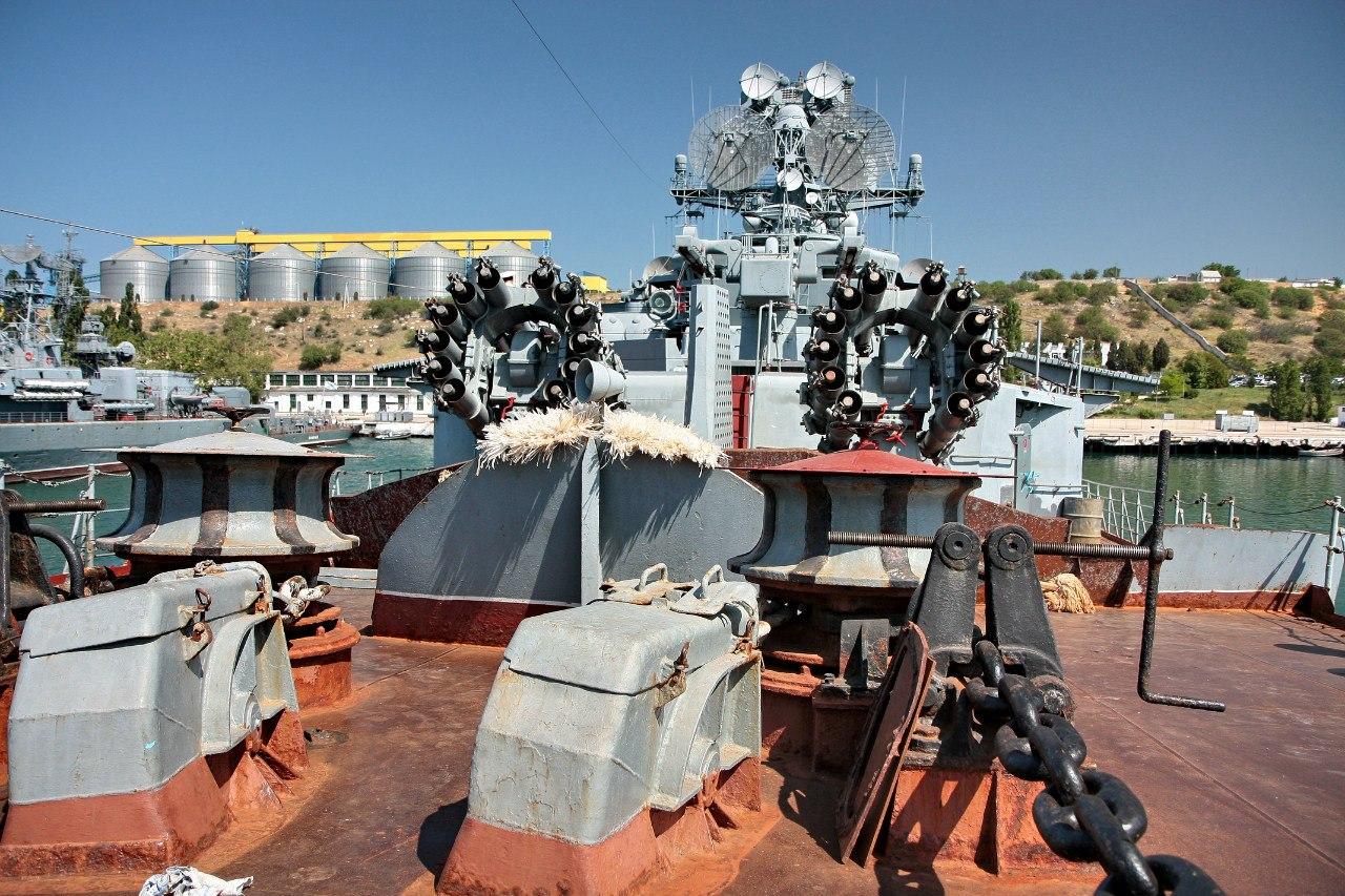 中國3萬噸核動力巡洋艦，引領(lǐng)新時代的海上霸主，中國新時代海上霸主，3萬噸核動力巡洋艦領(lǐng)航全球海域