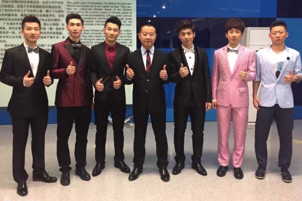 劉伯溫期期精一肖930，揭秘預測背后的神秘故事與傳奇人物，劉伯溫揭秘預測背后的神秘故事與傳奇人物，期期精一肖傳奇揭秘 930預測傳奇人物劉伯溫的一生