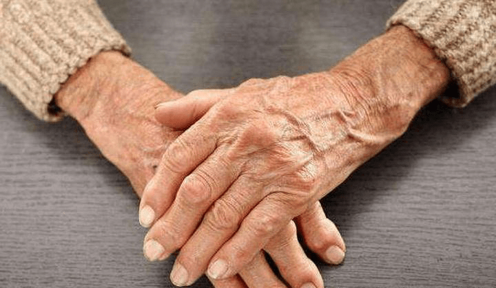 年輕人得風(fēng)濕的原因，探究與預(yù)防策略，年輕人得風(fēng)濕的原因探究及預(yù)防策略