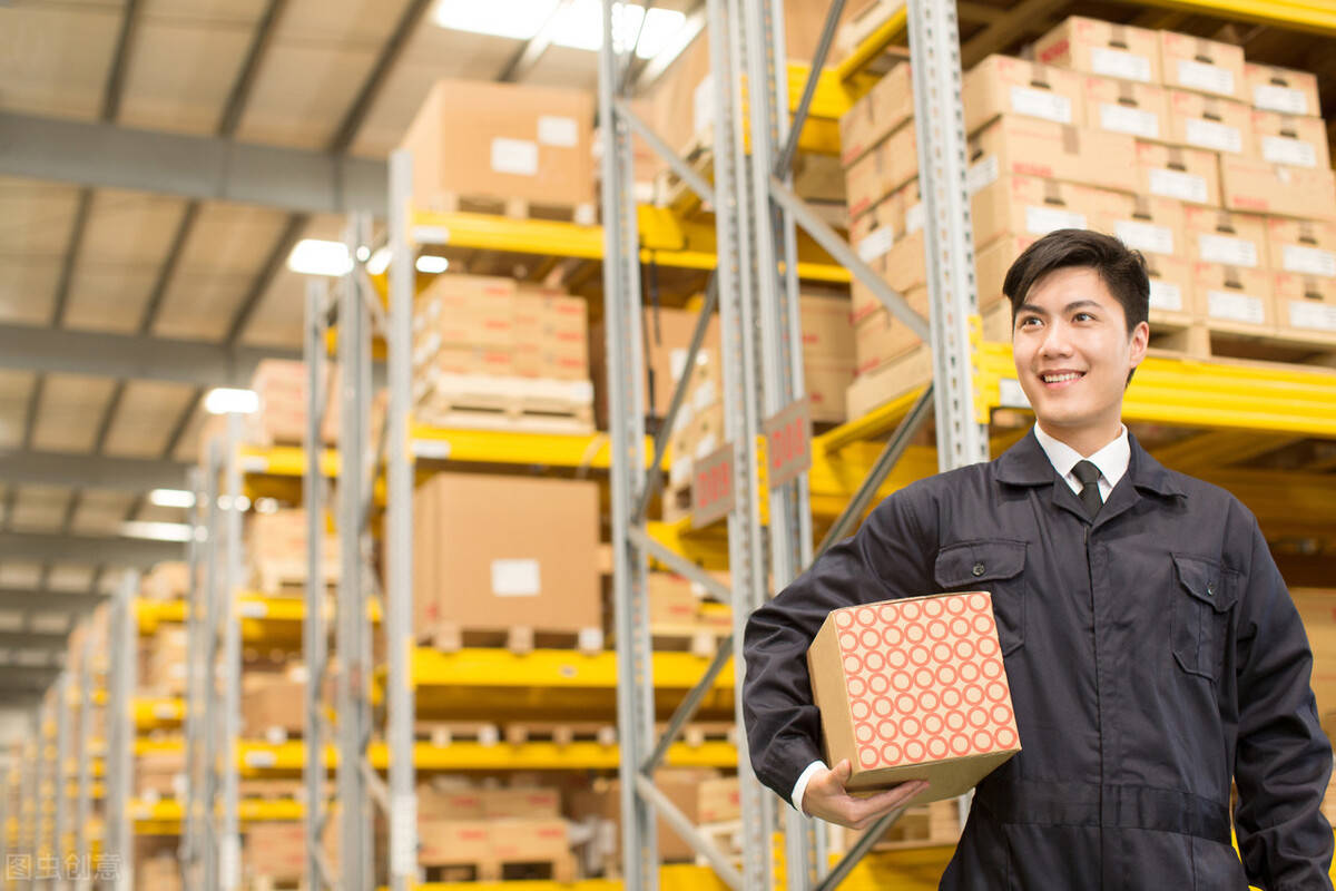 王中王肖一特一中，一位杰出人才的簡介，杰出人才王中王肖一特一中的簡介