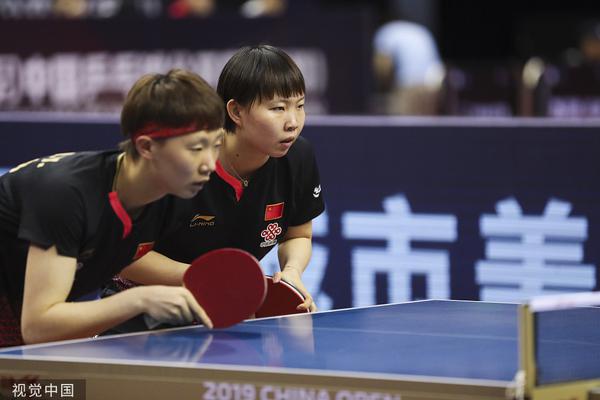 揭秘劉伯溫一肖期期中特的神秘面紗，深度解讀背后的故事，劉伯溫一肖期期中特背后的神秘面紗與故事深度解讀揭秘