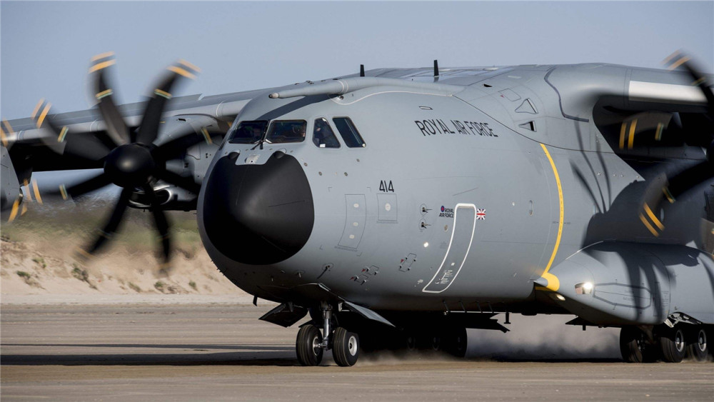 大型運輸機的技術(shù)革新與未來發(fā)展，大型運輸機的技術(shù)革新及未來發(fā)展展望