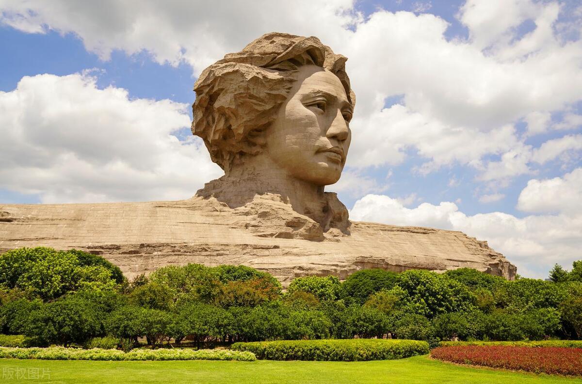 長沙十大網(wǎng)紅景點，探尋魅力星城的熱門旅游勝地，長沙魅力星城熱門旅游勝地，十大網(wǎng)紅景點大揭秘！